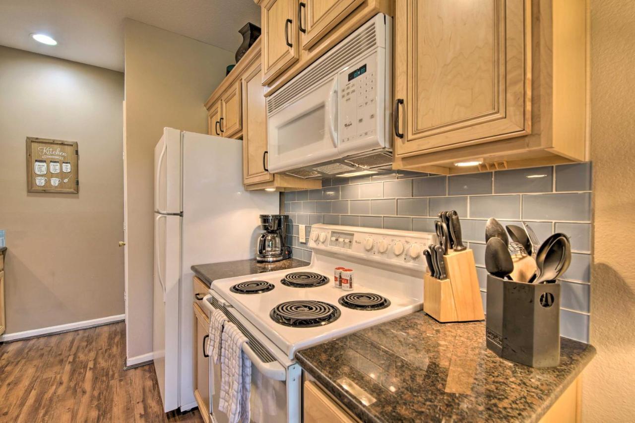 Spacious Condo About 4 Mi From Downtown Branson! Bagian luar foto