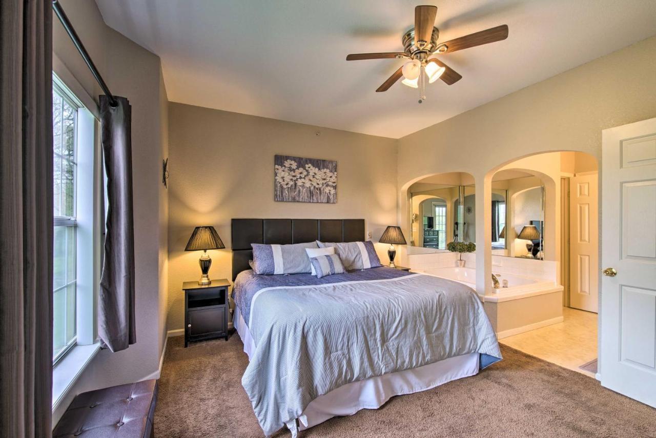 Spacious Condo About 4 Mi From Downtown Branson! Bagian luar foto
