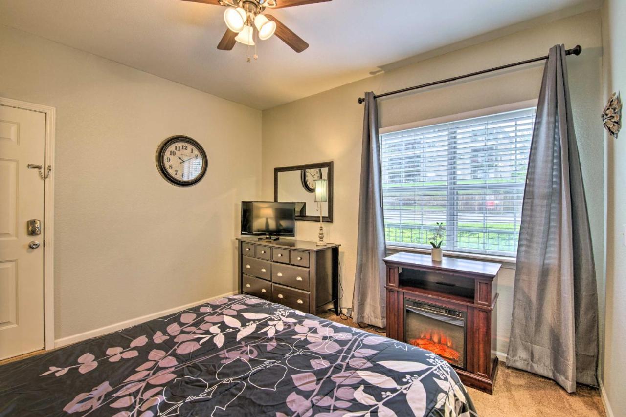 Spacious Condo About 4 Mi From Downtown Branson! Bagian luar foto