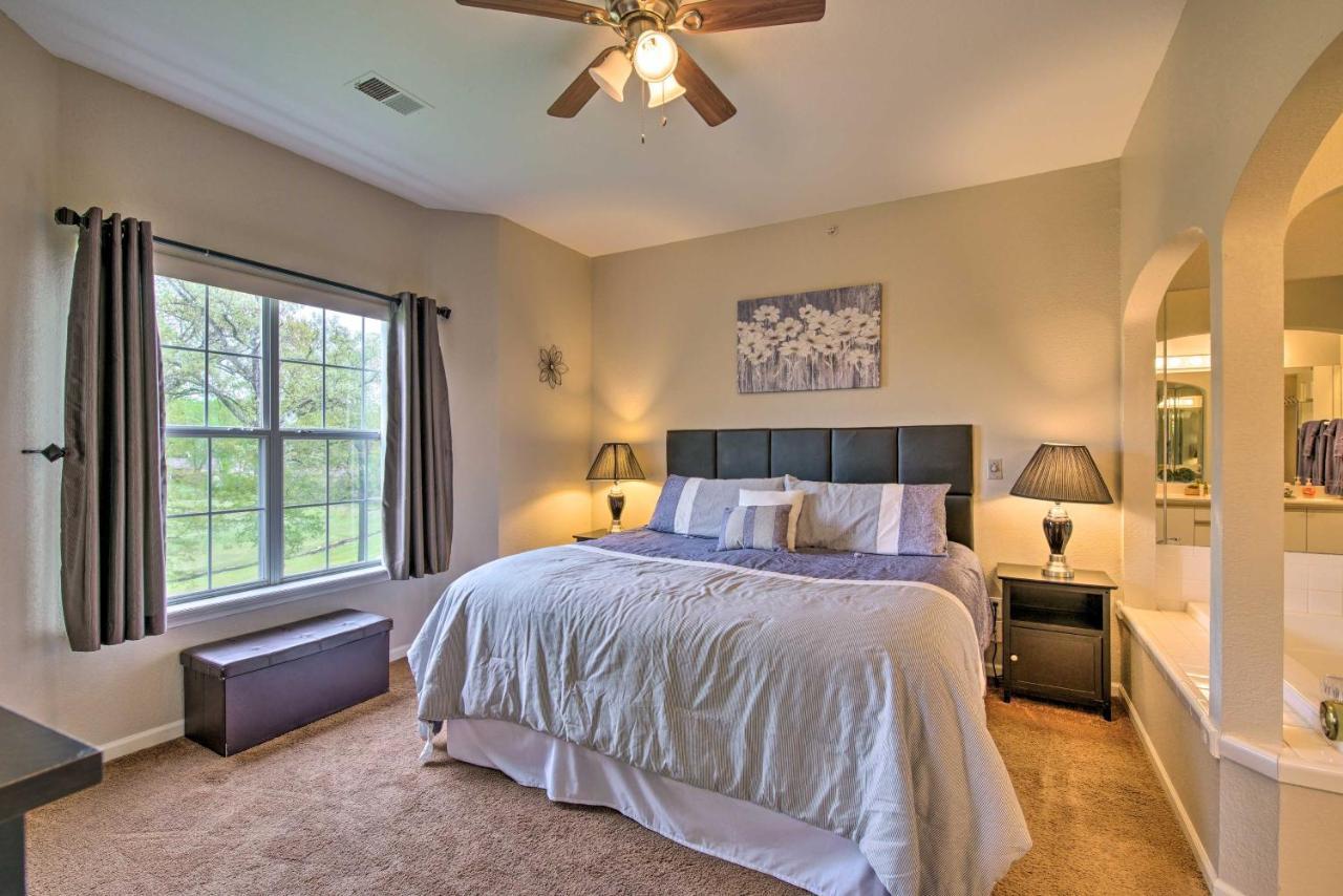 Spacious Condo About 4 Mi From Downtown Branson! Bagian luar foto